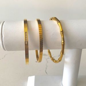 Gold filled bangle bracelet.